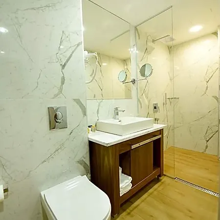 Union Hotel 4*