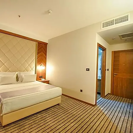 Hotel Union 4*