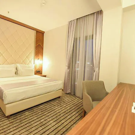 Union Hotel 4*