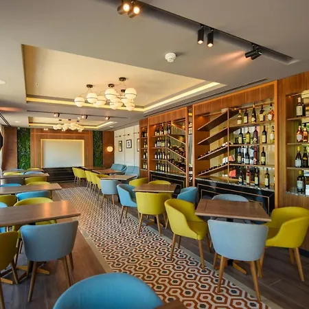 Hotel Union 4*
